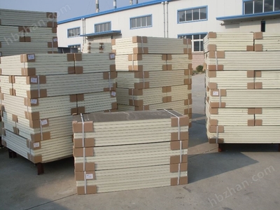 河北聚氨酯復(fù)合板價格