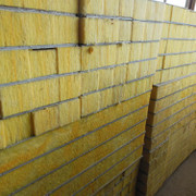 廊坊宏利---生產(chǎn)銷(xiāo)售玻璃棉夾芯板 保溫隔音玻璃棉復(fù)合板圖片_高清圖_細(xì)節(jié)圖-大城縣宏利保溫建材廠(chǎng) -