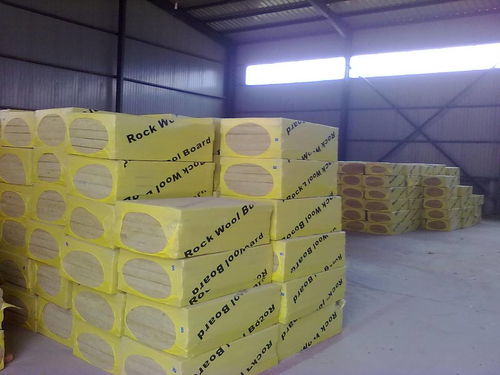 河北張家口市巖棉保溫一體板廠家代理 保溫型硬質(zhì)巖棉板銷售門(mén)市部